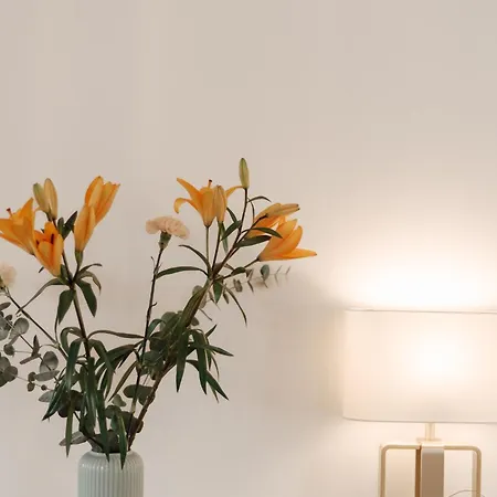 Maison Familiale Avec Jardin Proche De La Rochelle *