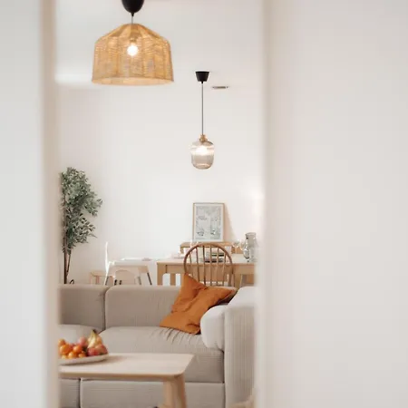 Villa Maison Familiale Avec Jardin Proche De La Rochelle *