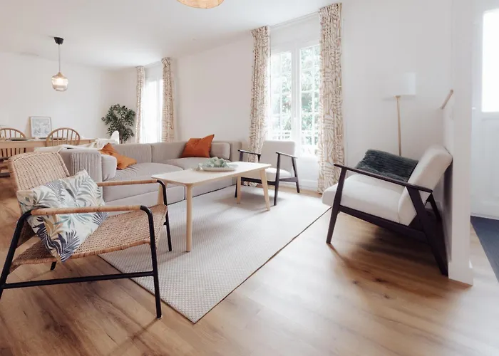 Maison Familiale Avec Jardin Proche De La Rochelle Villa