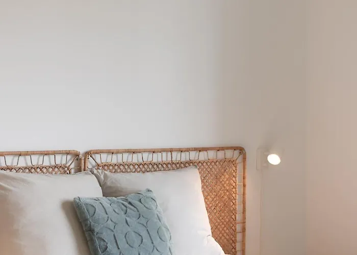 Villa Maison Familiale Avec Jardin Proche De La Rochelle *