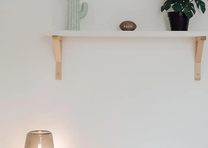 Maison Familiale Avec Jardin Proche De La Rochelle Villa *